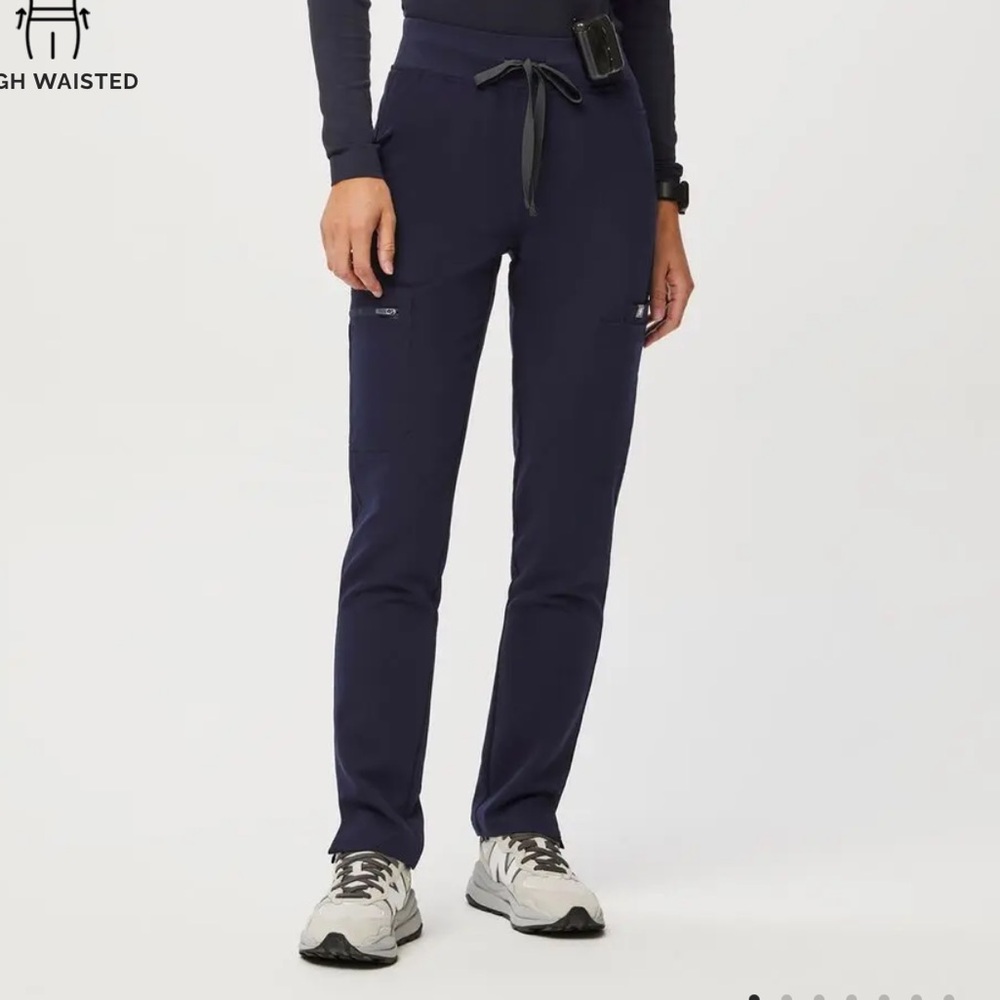 Figs high waisted Yola Skinny Scrub Pants
